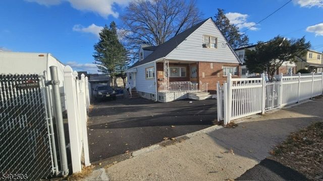 337 E 29Th St, Paterson City, NJ 07514