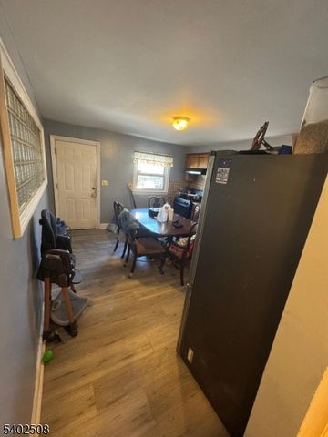 337 E 29Th St, Paterson City, NJ 07514