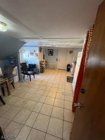 337 E 29Th St, Paterson City, NJ 07514