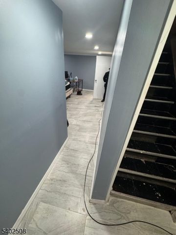 337 E 29Th St, Paterson City, NJ 07514