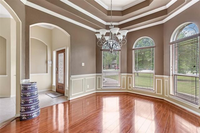 2907 Lake Breeze Lane, Crosby, TX 77532