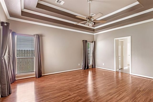 2907 Lake Breeze Lane, Crosby, TX 77532