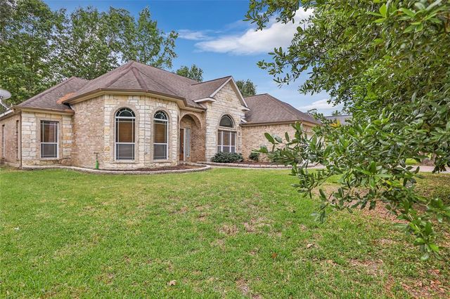 2907 Lake Breeze Lane, Crosby, TX 77532