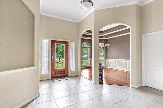 2907 Lake Breeze Lane, Crosby, TX 77532