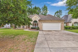2907 Lake Breeze Lane, Crosby, TX 77532