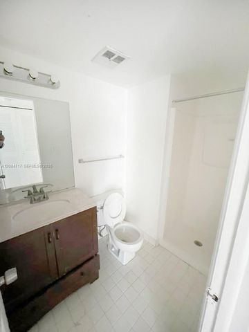 6995 NW 186th Street E211, Hialeah, FL 33015