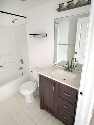 6995 NW 186th Street E211, Hialeah, FL 33015