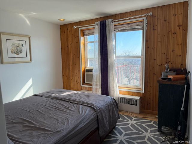 84-55 Daniel Street 6E, Briarwood, NY 11435