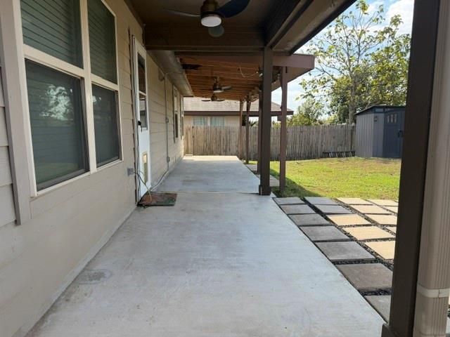 571 Dragon Ridge RD, Buda, TX 78610