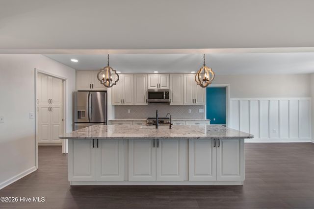 214 Fifth Avenue N, Kure Beach, NC 28449