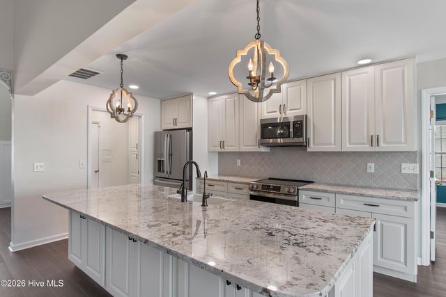 214 Fifth Avenue N, Kure Beach, NC 28449