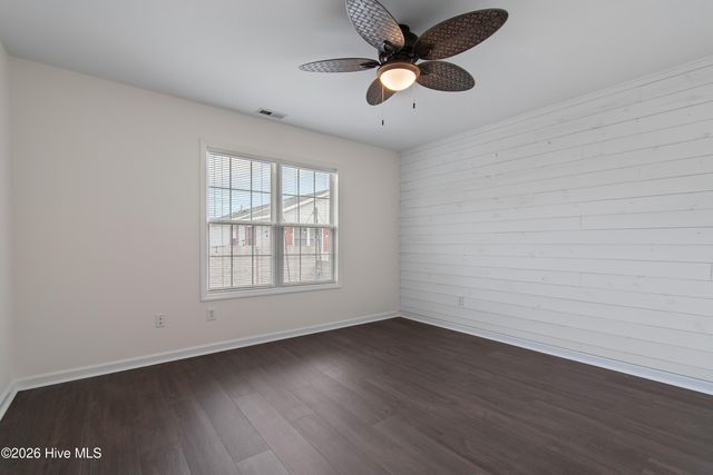 214 Fifth Avenue N, Kure Beach, NC 28449