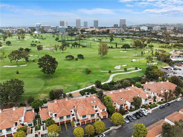 408 Villa Point, Newport Beach, CA 92660