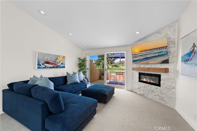 408 Villa Point, Newport Beach, CA 92660