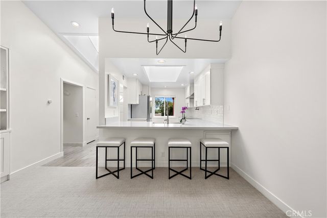 408 Villa Point, Newport Beach, CA 92660