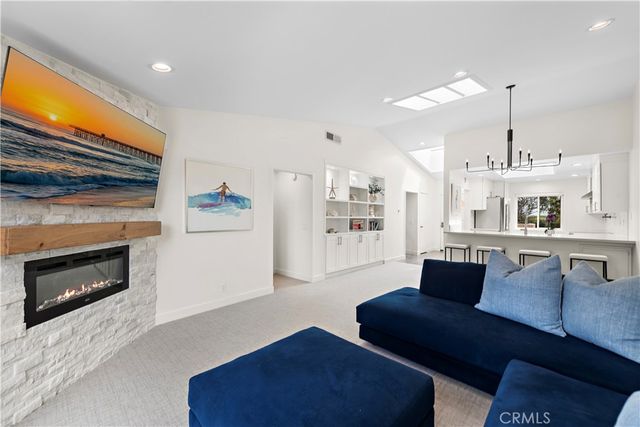 408 Villa Point, Newport Beach, CA 92660