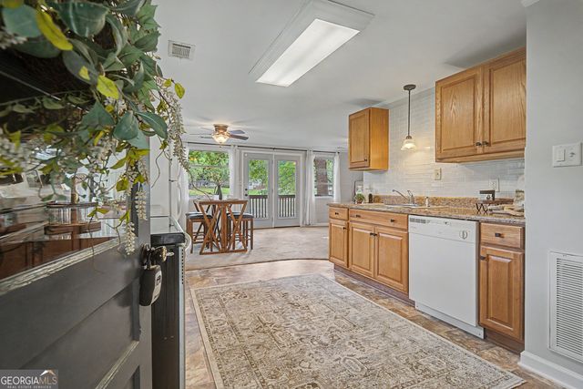 178 Riverview Road, Eatonton, GA 31024