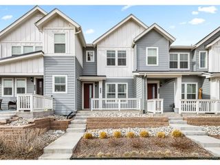 2044 S Upham Way, Lakewood, CO 80227