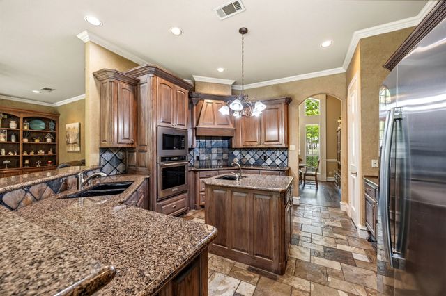 2840 Hideaway Lane, Quinlan, TX 75474