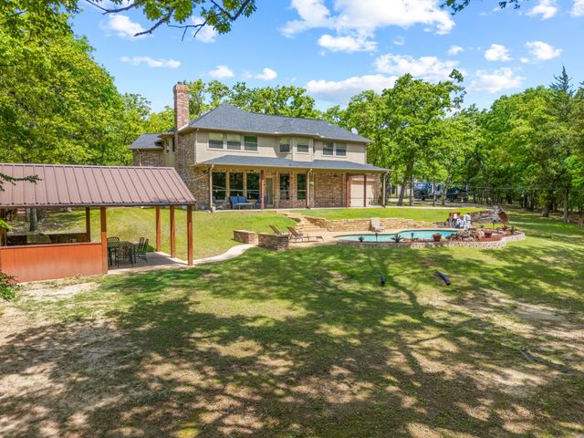 2840 Hideaway Lane, Quinlan, TX 75474