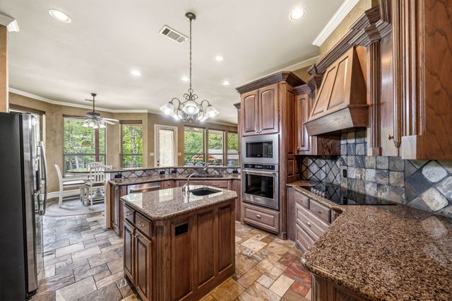 2840 Hideaway Lane, Quinlan, TX 75474