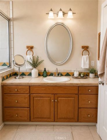 13875 Montecito, Victorville, CA 92395