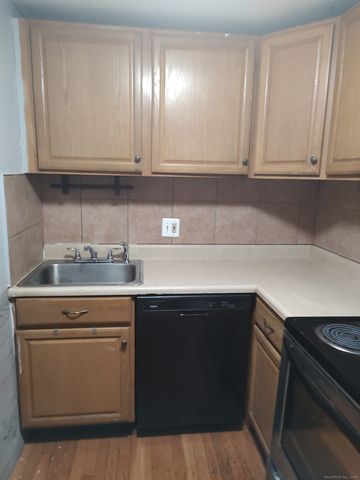 48 Burgundy Hill Lane 48, Middletown, CT 06457