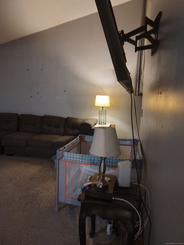 48 Burgundy Hill Lane 48, Middletown, CT 06457