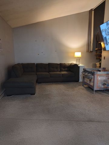 48 Burgundy Hill Lane 48, Middletown, CT 06457