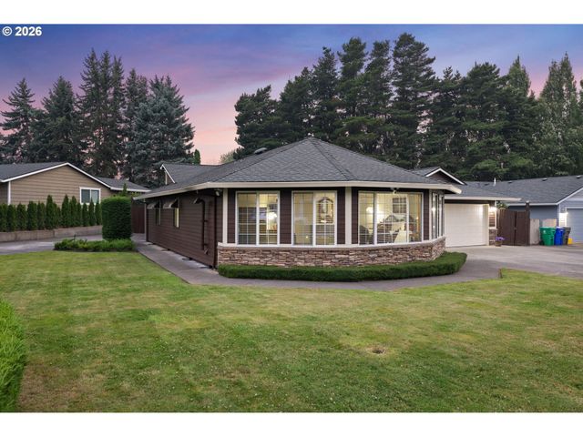 2291 Se HACIENDA Ave, Gresham, OR 97080