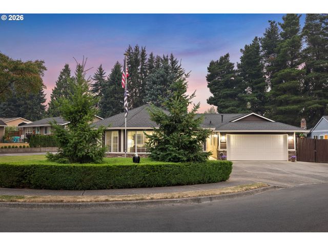 2291 Se HACIENDA Ave, Gresham, OR 97080