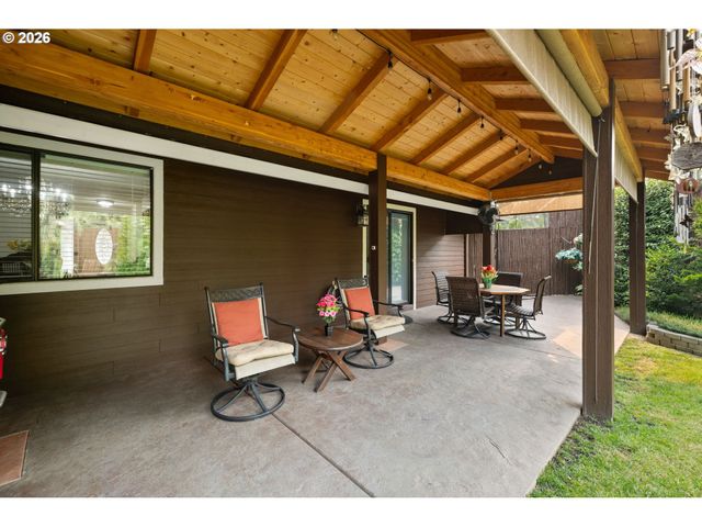 2291 Se HACIENDA Ave, Gresham, OR 97080