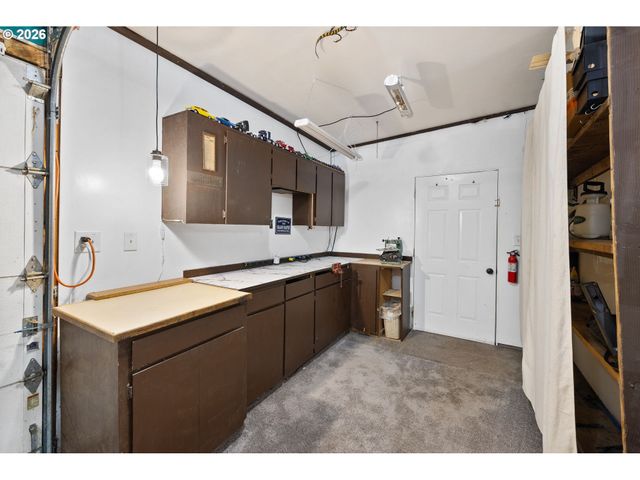 2291 Se HACIENDA Ave, Gresham, OR 97080
