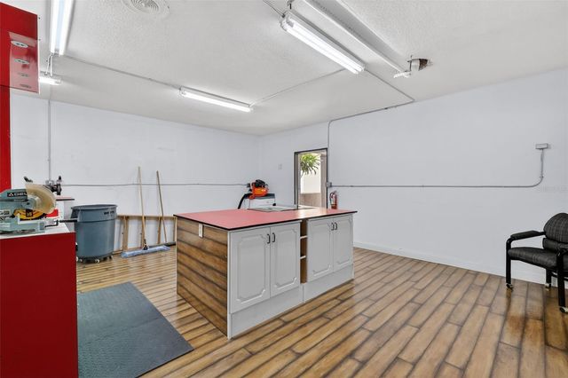 501 W OLD US HIGHWAY 441 105, Mount Dora, FL 32757