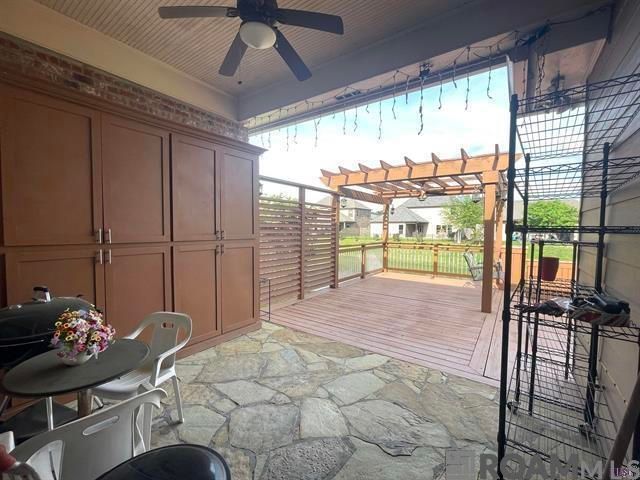 2121 Rockybrook Dr, Baton Rouge, LA 70816