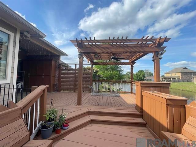 2121 Rockybrook Dr, Baton Rouge, LA 70816