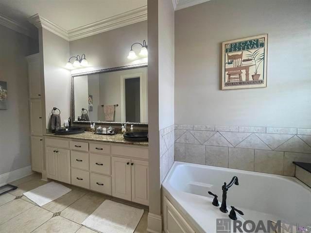 2121 Rockybrook Dr, Baton Rouge, LA 70816
