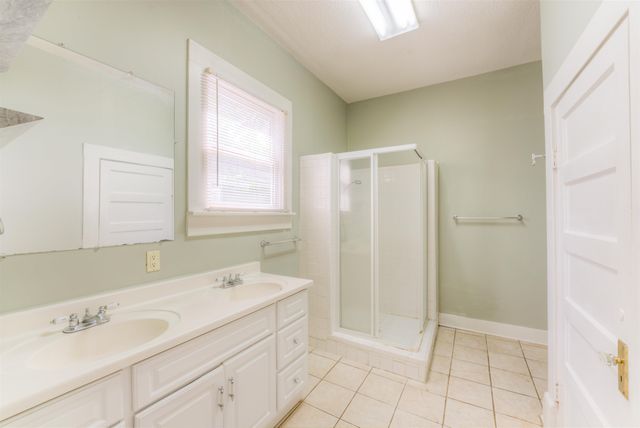 1807 FAXON AVE, Memphis, TN 38112