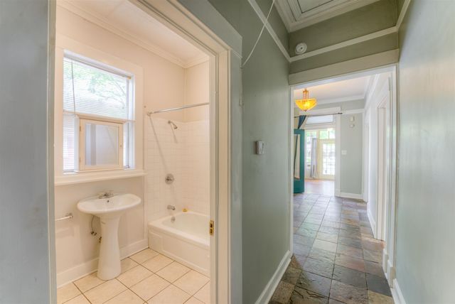 1807 FAXON AVE, Memphis, TN 38112