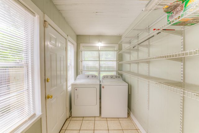 1807 FAXON AVE, Memphis, TN 38112