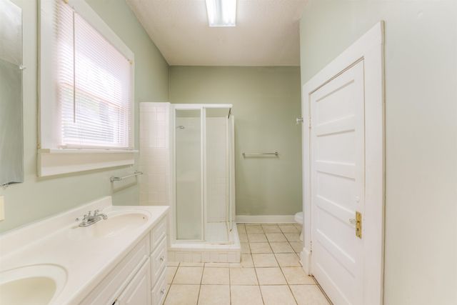 1807 FAXON AVE, Memphis, TN 38112