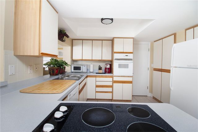 4333 NEWBURY DRIVE, New Port Richey, FL 34652