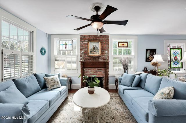 301 E West Street, Saint James, NC 28461