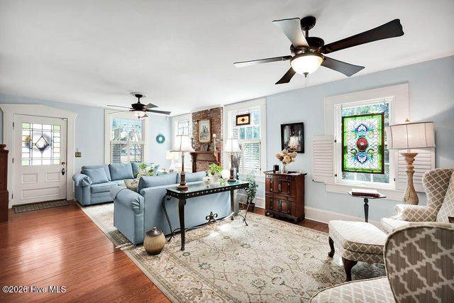 301 E West Street, Saint James, NC 28461