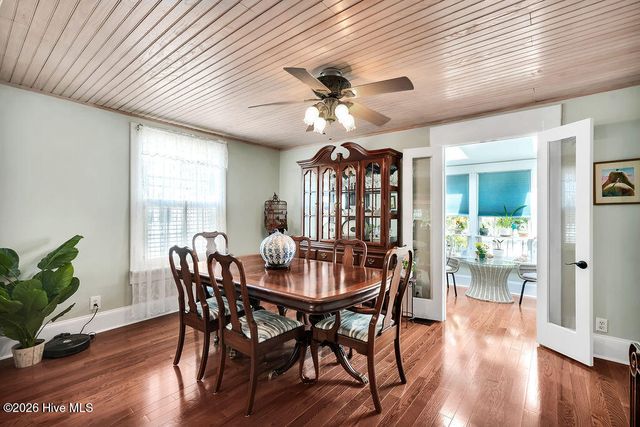 301 E West Street, Saint James, NC 28461