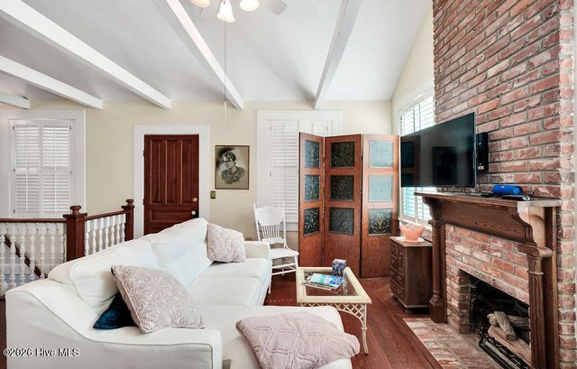 301 E West Street, Saint James, NC 28461