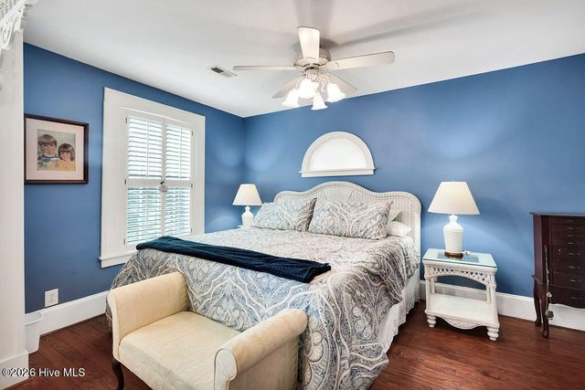 301 E West Street, Saint James, NC 28461
