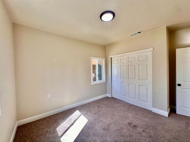 717 Parnell Ave, Turlock, CA 95380