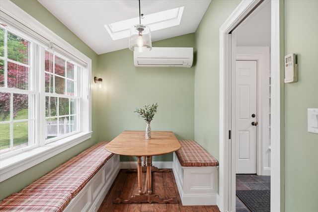 625 Beacon St, Newton, MA 02459