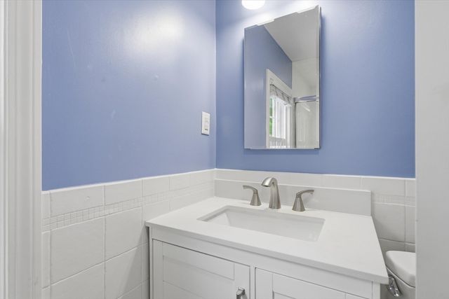 625 Beacon St, Newton, MA 02459